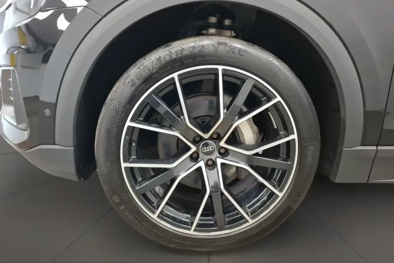 Audi Q8 din 2022 cu 42.157 km - oferta AUD234171 - foto 5