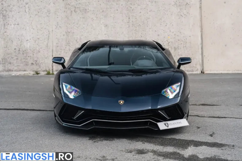 Lamborghini Aventador din 2022 cu 4.320 km - oferta LAM234181 - foto 2