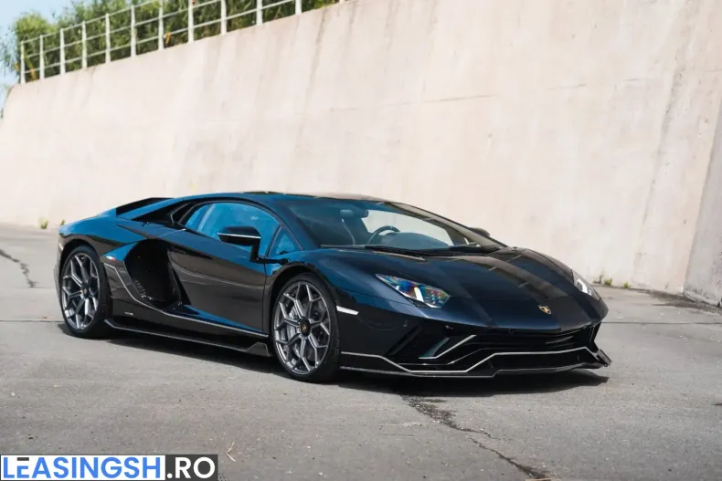 Lamborghini Aventador din 2022 cu 4.320 km - oferta LAM234181 - foto 3