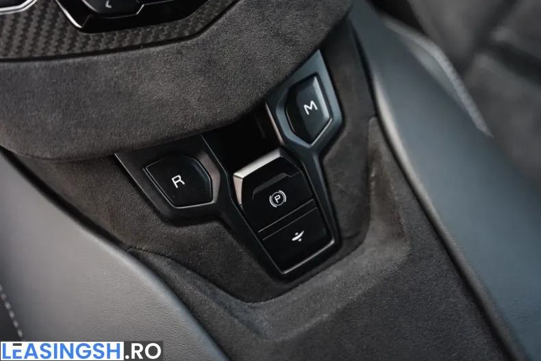 Lamborghini Aventador din 2022 cu 4.320 km - oferta LAM234181 - foto 24