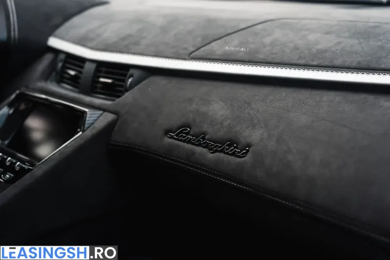 Lamborghini Aventador din 2022 cu 4.320 km - oferta LAM234181 - foto 29