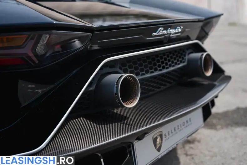 Lamborghini Aventador din 2022 cu 4.320 km - oferta LAM234181 - foto 35