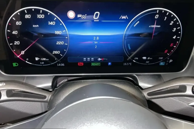 Mercedes-Benz GLC 300 (Clasa GLC) din 2025 cu 11.300 km - oferta MER234186 - foto 14