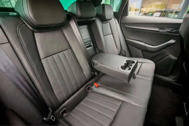Skoda Karoq din 2025 cu 5 km - oferta SKO234188 - foto 16