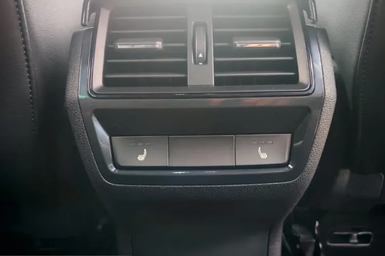 Skoda Karoq din 2025 cu 5 km - oferta SKO234188 - foto 17