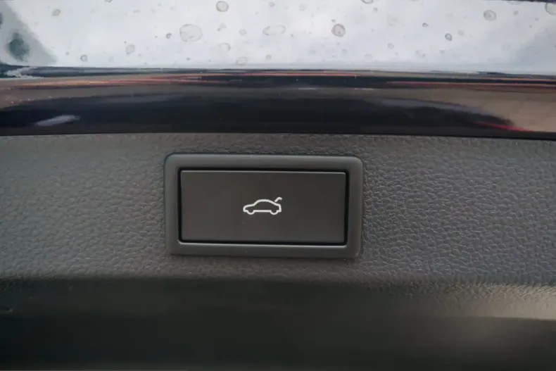 Skoda Karoq din 2025 cu 5 km - oferta SKO234188 - foto 19