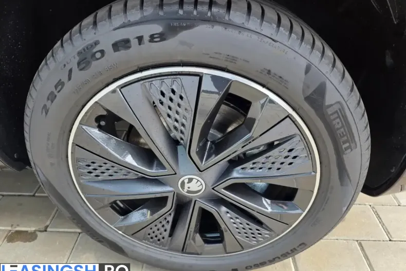 Skoda Karoq din 2025 cu 5 km - oferta SKO234188 - foto 20