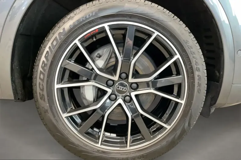 Audi Q5 din 2024 cu 39.600 km - oferta AUD234190 - foto 3