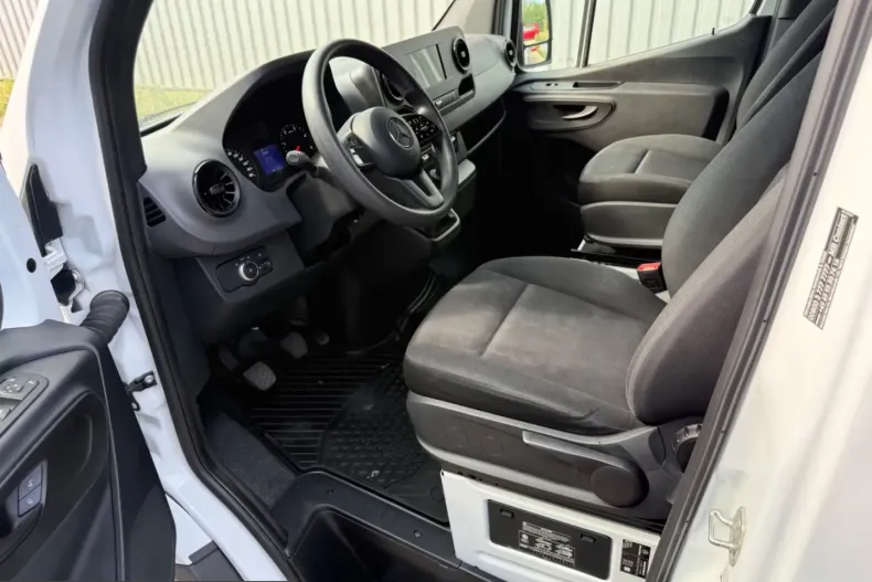 Mercedes-Benz Sprinter din 2022 cu 110.000 km - oferta MER234192 - foto 9