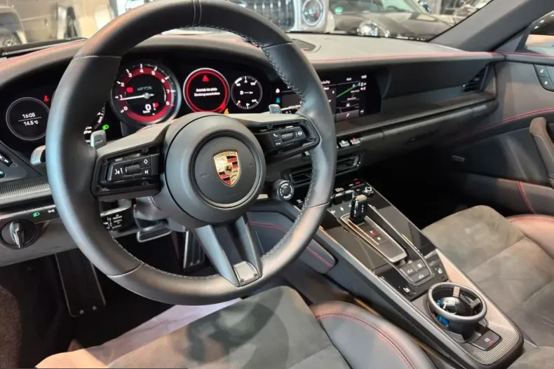 Porsche Carrera GT din 2024 cu 5.129 km - oferta POR234219 - foto 7