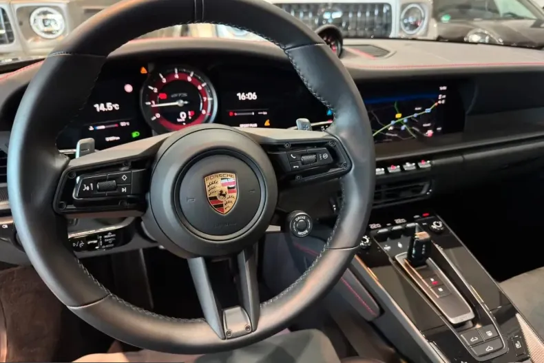 Porsche Carrera GT din 2024 cu 5.129 km - oferta POR234219 - foto 9