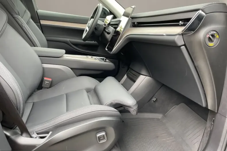 Volvo EX90 din 2025 cu 33.583 km - oferta VOL234222 - foto 12