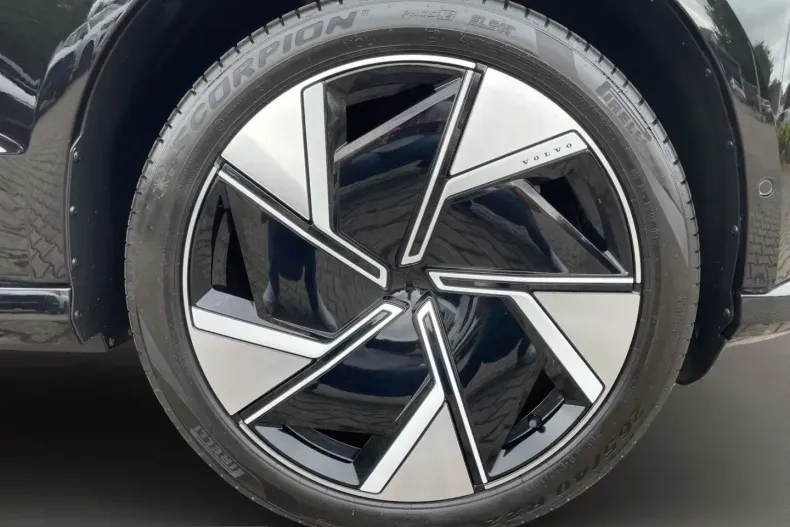 Volvo EX90 din 2025 cu 33.583 km - oferta VOL234222 - foto 14