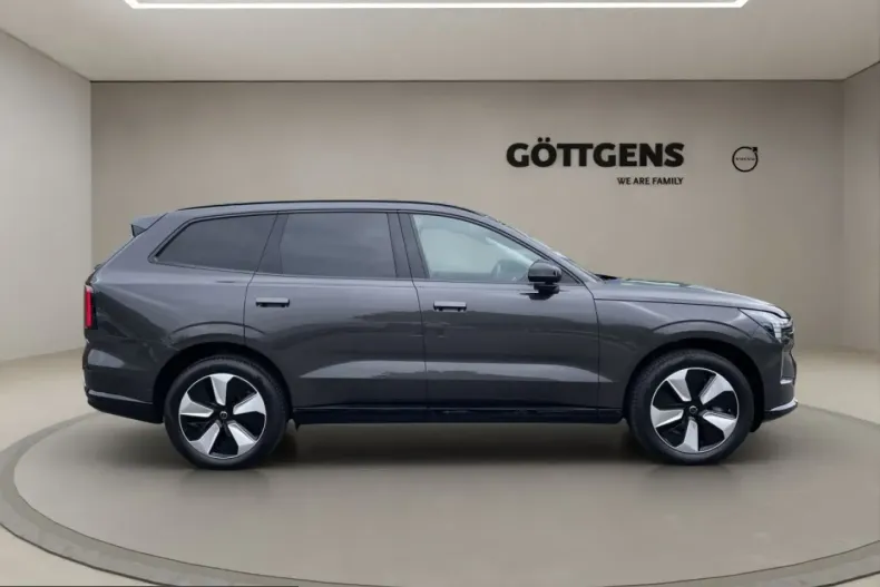 Volvo EX90 din 2025 cu 2.071 km - oferta VOL234223 - foto 5