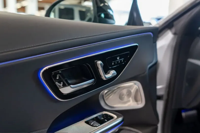 Mercedes-Benz CLE 450 (Clasa CLE) din 2025 cu 23.440 km - oferta MER234228 - foto 24