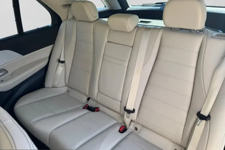 Mercedes-Benz GLE 350 (Clasa GLE) din 2023 cu 46.007 km - oferta MER234229 - foto 9