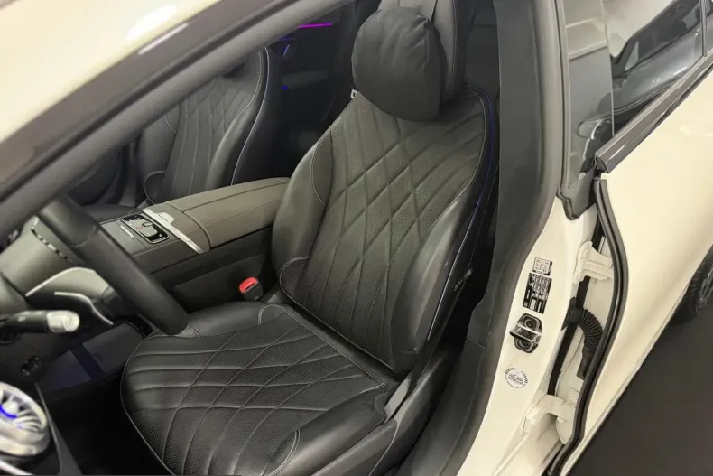 Mercedes-Benz EQS (Clasa S) din 2023 cu 69.075 km - oferta MER234231 - foto 16