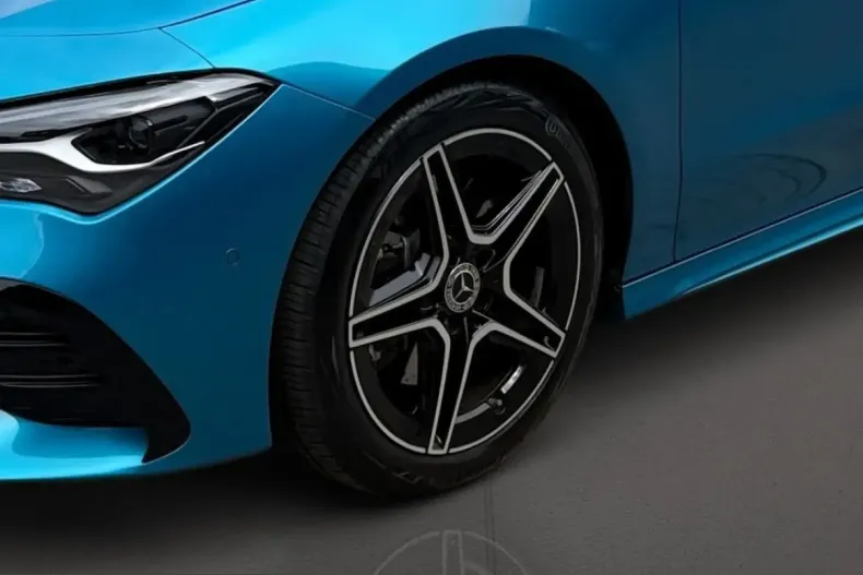 Mercedes-Benz CLA 200 (Clasa CLA) din 2025 cu 6.840 km - oferta MER234246 - foto 16