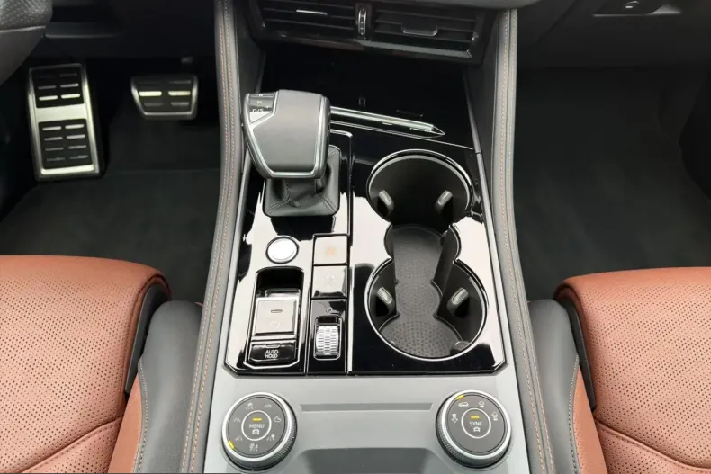 Volkswagen Touareg din 2025 cu 15.457 km - oferta VOL234252 - foto 12