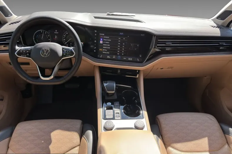Volkswagen Touareg din 2021 cu 51.459 km - oferta VOL234254 - foto 12