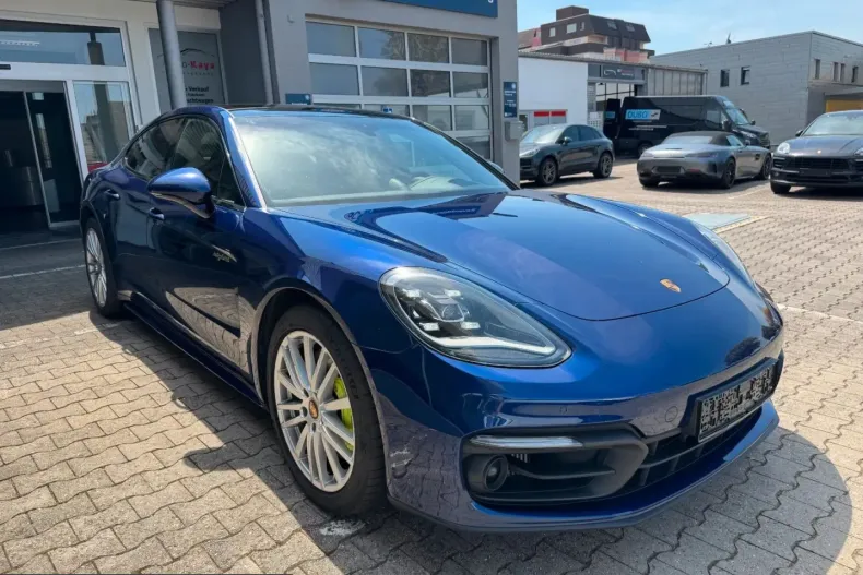 Porsche Panamera din 2022 cu 72.980 km - oferta POR234260 - foto 1
