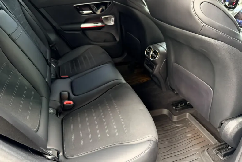 Mercedes-Benz GLC (Clasa GLC) din 2024 cu 23.370 km - oferta MER234264 - foto 12