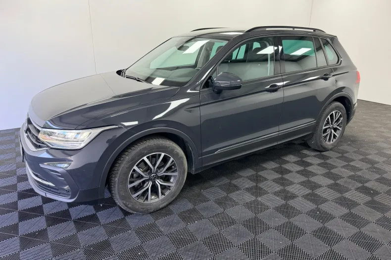 Volkswagen Tiguan din 2023 cu 160.000 km - oferta VOL234269 - foto 2
