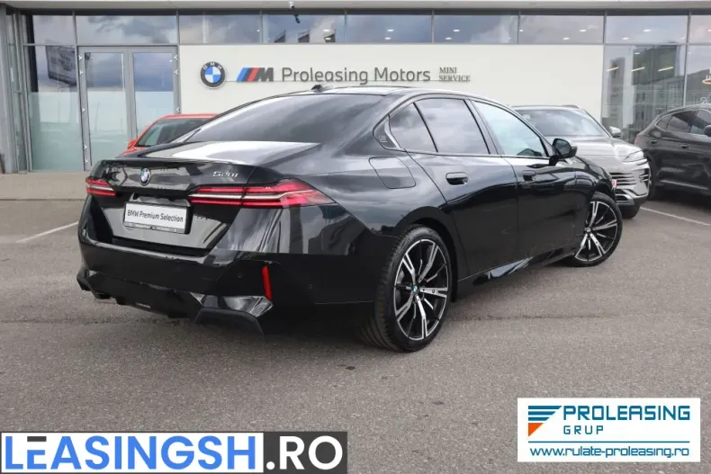 BMW 520i (Seria 5) din 2025 cu 5.230 km - oferta BMW234273 - foto 2