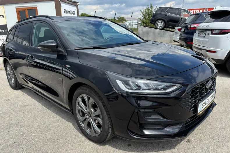 Ford Focus din 2022 cu 117.195 km - oferta FOR234275 - foto 4