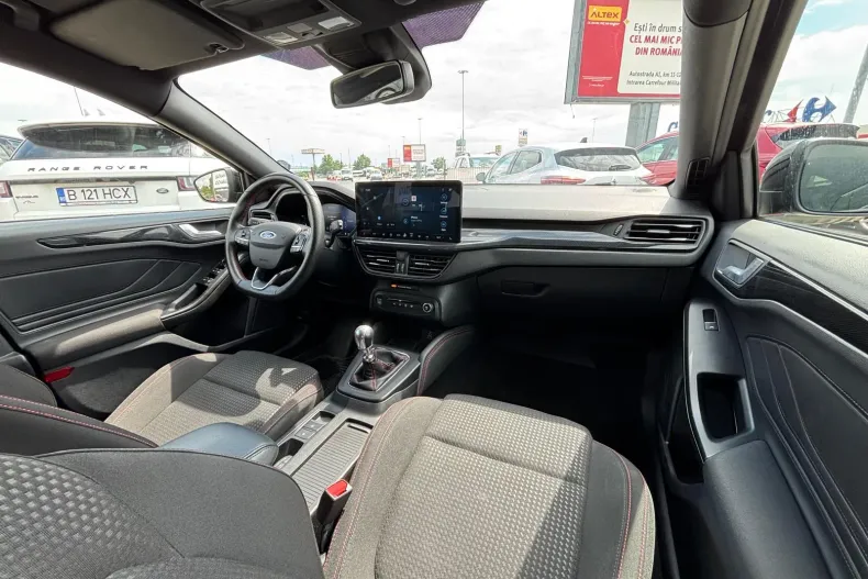 Ford Focus din 2022 cu 117.195 km - oferta FOR234275 - foto 9