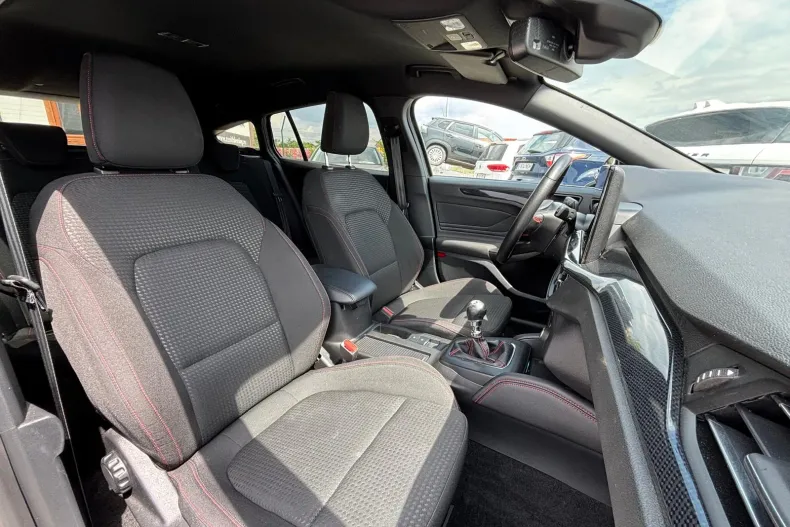 Ford Focus din 2022 cu 117.195 km - oferta FOR234275 - foto 10