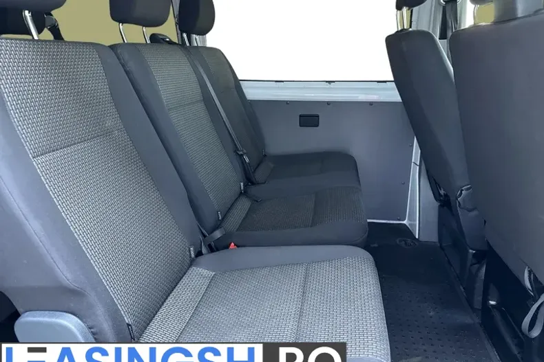 Volkswagen Transporter din 2021 cu 63.110 km - oferta VOL234283 - foto 13