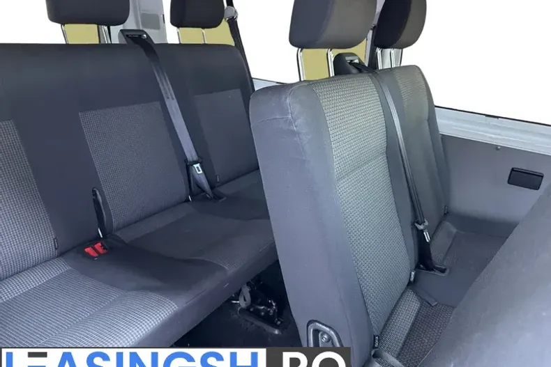 Volkswagen Transporter din 2021 cu 63.110 km - oferta VOL234283 - foto 14