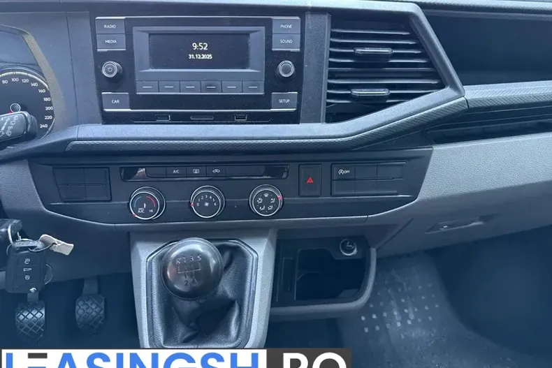 Volkswagen Transporter din 2021 cu 63.110 km - oferta VOL234283 - foto 19