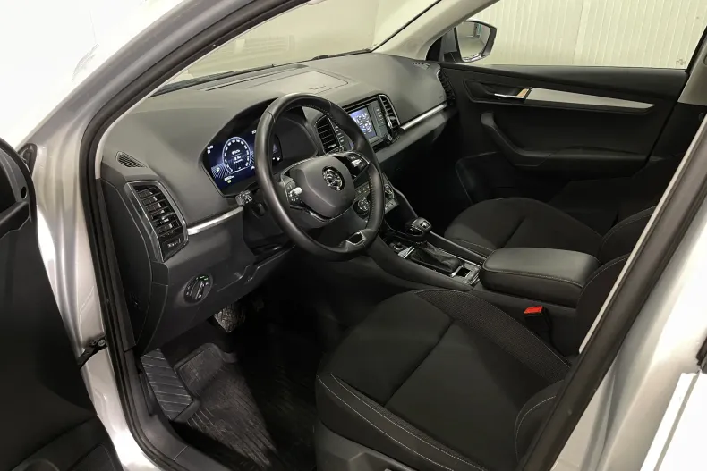 Skoda Karoq din 2023 cu 83.922 km - oferta SKO234289 - foto 5