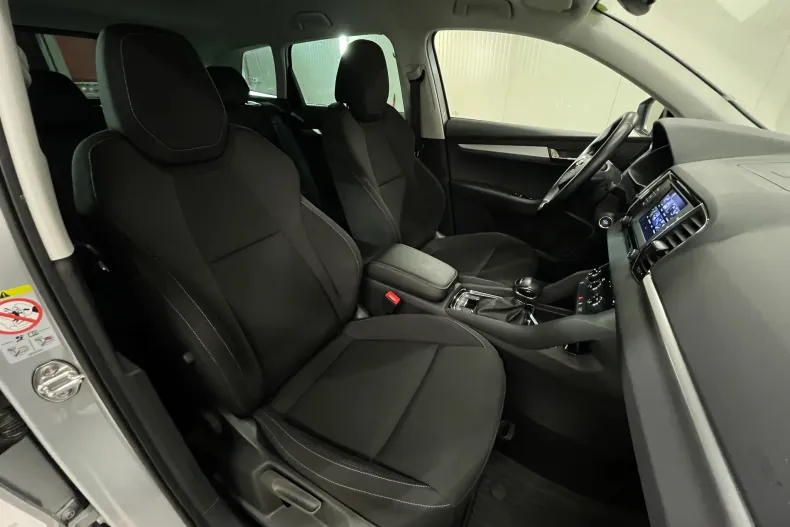 Skoda Karoq din 2023 cu 83.922 km - oferta SKO234289 - foto 10