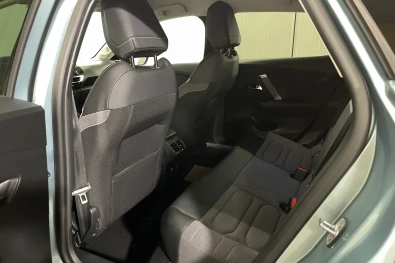 Citroën C4 din 2022 cu 146.025 km - oferta CIT234292 - foto 11