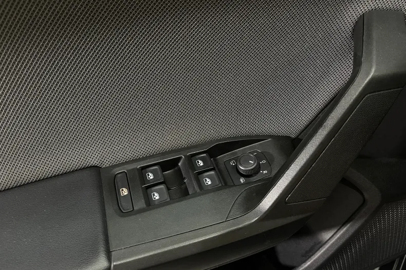 Seat Leon din 2023 cu 76.343 km - oferta SEA234293 - foto 20