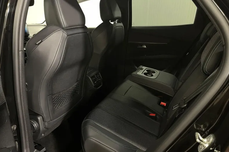 Peugeot 3008 din 2022 cu 97.683 km - oferta PEU234298 - foto 11