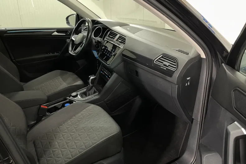 Volkswagen Tiguan din 2022 cu 130.608 km - oferta VOL234300 - foto 9