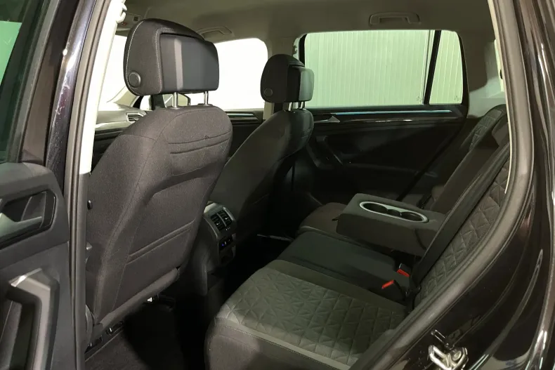 Volkswagen Tiguan din 2022 cu 130.608 km - oferta VOL234300 - foto 11