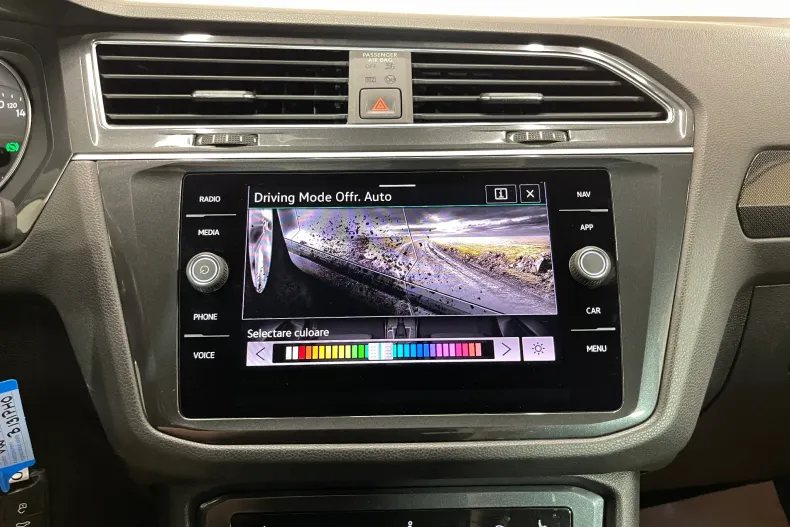 Volkswagen Tiguan din 2022 cu 130.608 km - oferta VOL234300 - foto 19