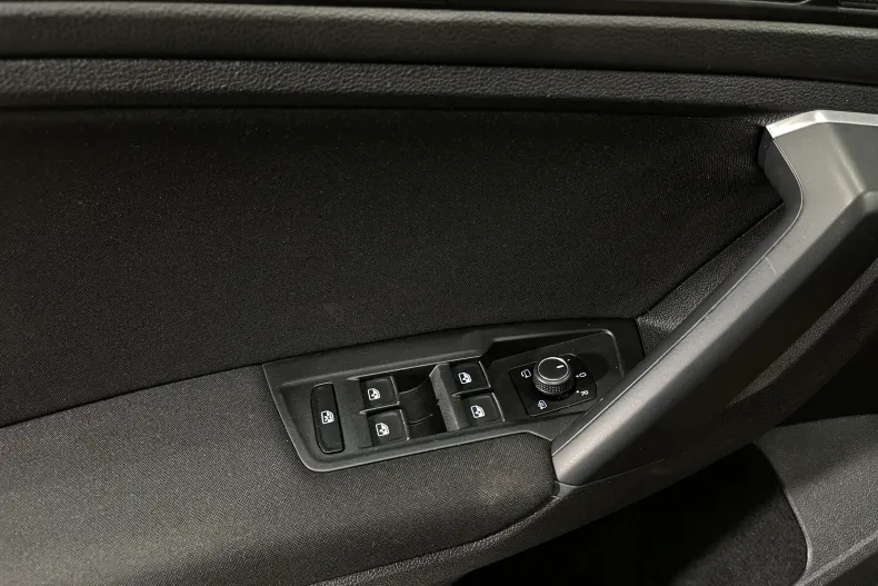 Volkswagen Tiguan din 2022 cu 130.608 km - oferta VOL234300 - foto 25