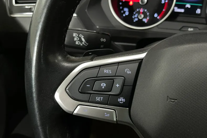 Volkswagen Tiguan din 2022 cu 130.608 km - oferta VOL234300 - foto 27