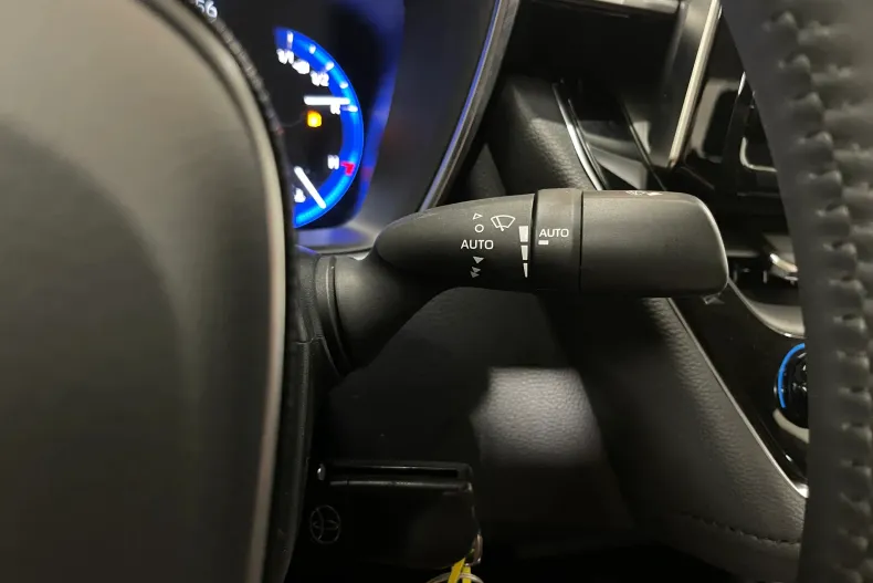 Toyota Corolla din 2021 cu 52.396 km - oferta TOY234301 - foto 21