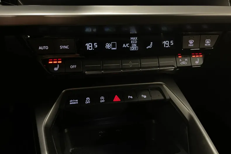 Audi A3 Limuzina din 2022 cu 109.423 km - oferta AUD234306 - foto 21