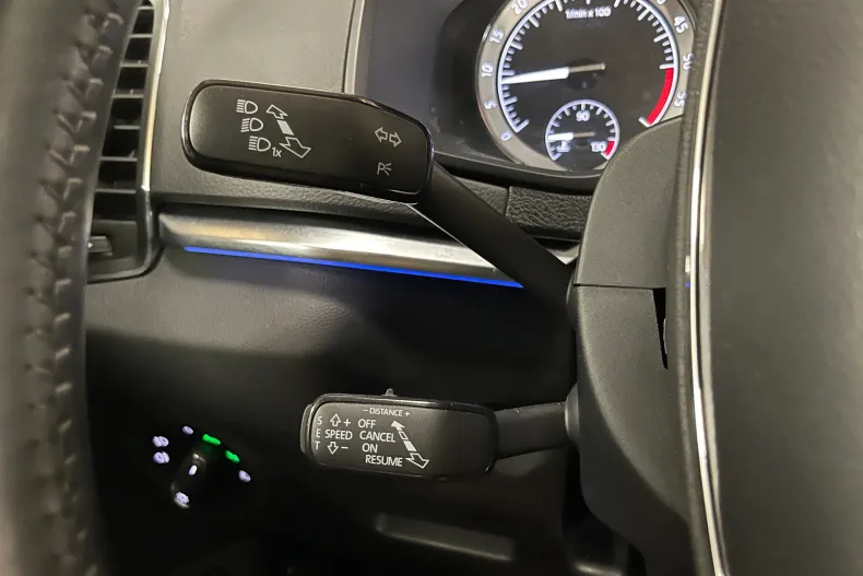 Skoda Karoq din 2021 cu 52.370 km - oferta SKO234307 - foto 28