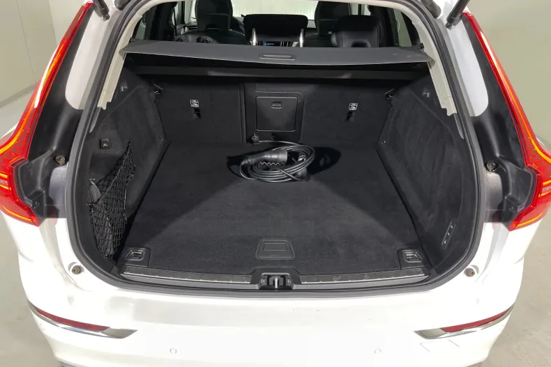 Volvo XC60 din 2021 cu 153.649 km - oferta VOL234309 - foto 13