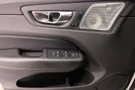 Volvo XC60 din 2021 cu 153.649 km - oferta VOL234309 - foto 32