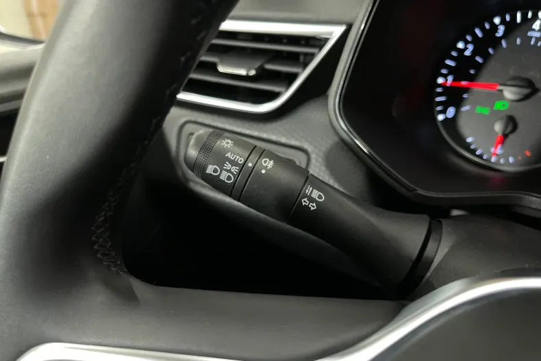 Renault Clio din 2023 cu 38.919 km - oferta REN234313 - foto 19